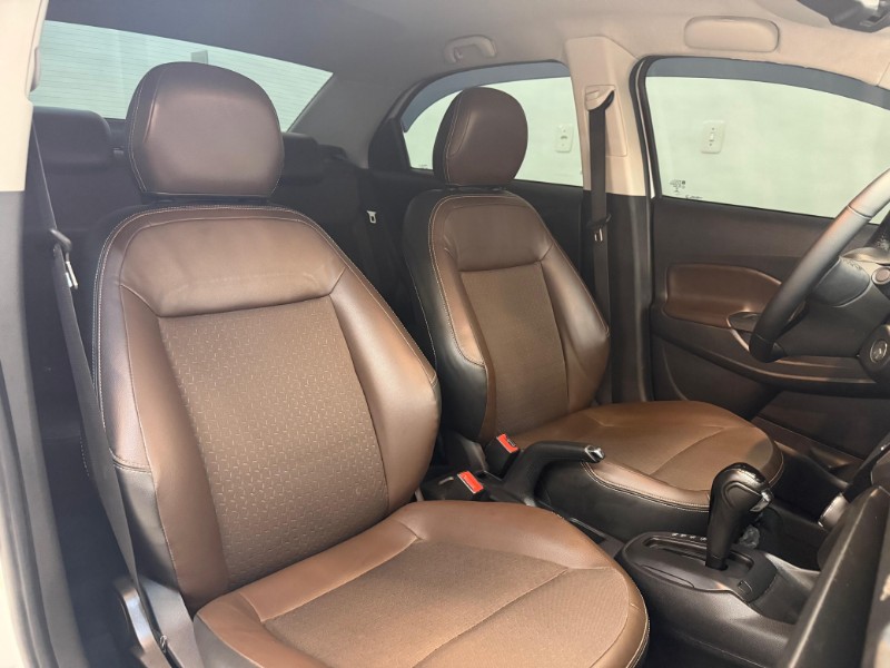 CHEVROLET COBALT 1.8 LTZ AT 2019/2019 LUCAS AUTOMÓVEIS BOM RETIRO DO SUL / Carros no Vale