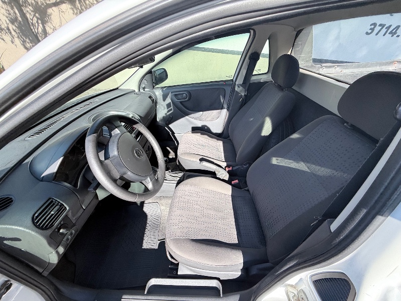 CHEVROLET MONTANA 1.4 8V CONQUEST ECONOFLEX 2010/2010 ELY AUTOMÓVEIS LAJEADO / Carros no Vale