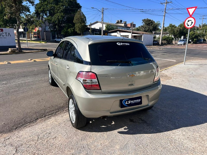 CHEVROLET AGILE LTZ 1.4 MPFI 8V FLEXPOWER 2011/2011 LS MULTIMARCAS VENÂNCIO AIRES / Carros no Vale