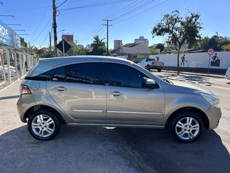 CHEVROLET AGILE LTZ 1.4 MPFI 8V FLEXPOWER 2011/2011 LS MULTIMARCAS VENÂNCIO AIRES / Carros no Vale
