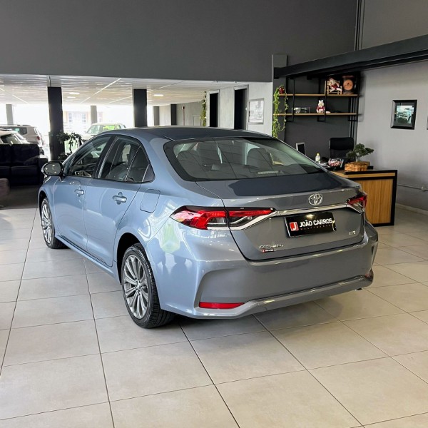 TOYOTA COROLLA 2.0 XEI 2021/2021 JOÃO CARROS MULTIMARCAS GUAPORÉ / Carros no Vale