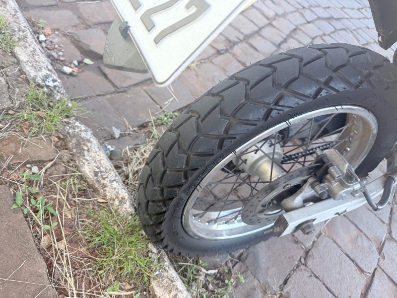 HONDA MOTOS NXR 160 BROS ESDD 2016/2016 ELY AUTOMÓVEIS LAJEADO / Carros no Vale