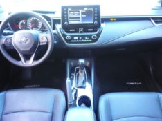 TOYOTA COROLLA XEI 2.0 FLEX 16V AUT. 2019/2020 PREMIUM AUTOMÓVEIS ARROIO DO MEIO / Carros no Vale