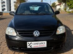 VOLKSWAGEN FOX 1.0 MI CITY 8V 2005/2006 COMPLETO VEÍCULOS GUAPORÉ / Carros no Vale