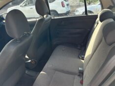 VOLKSWAGEN FOX 1.0 MI CITY 8V 2005/2006 COMPLETO VEÍCULOS GUAPORÉ / Carros no Vale