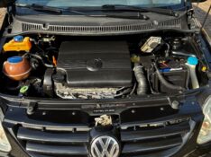 VOLKSWAGEN FOX 1.0 MI CITY 8V 2005/2006 COMPLETO VEÍCULOS GUAPORÉ / Carros no Vale