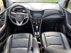 CHEVROLET TRACKER PREMIER 1.4 TURBO /2018 MENEGHINI VEÍCULOS ARROIO DO MEIO / Carros no Vale