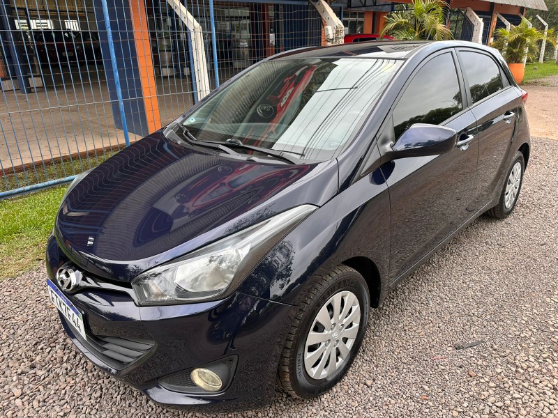 HYUNDAI HB20 COMFORT 1.6 /2014 MENEGHINI VEÍCULOS ARROIO DO MEIO / Carros no Vale HYUNDAI HB20 COMFORT 1.6 /2014 MENEGHINI VEÍCULOS ARROIO DO MEIO / Carros no Vale