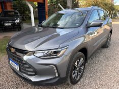 CHEVROLET TRACKER 1.2 TURBO 12V /2023 MENEGHINI VEÍCULOS ARROIO DO MEIO / Carros no Vale