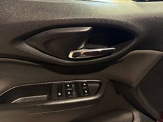 Chevrolet Prisma 1.4 Ltz 2016/2017 SIM VEÍCULOS PORTO ALEGRE / Carros no Vale