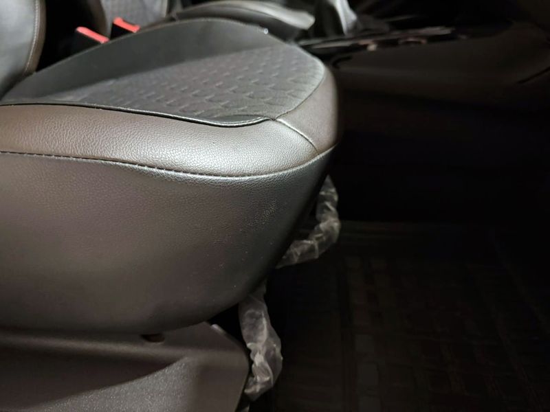 Chevrolet Prisma 1.4 Ltz 2016/2017 SIM VEÍCULOS PORTO ALEGRE / Carros no Vale