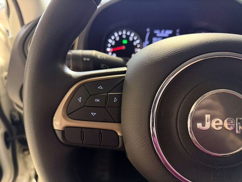 Jeep Renegade 1.8 4×2 16v 2018/2018 SIM VEÍCULOS PORTO ALEGRE / Carros no Vale