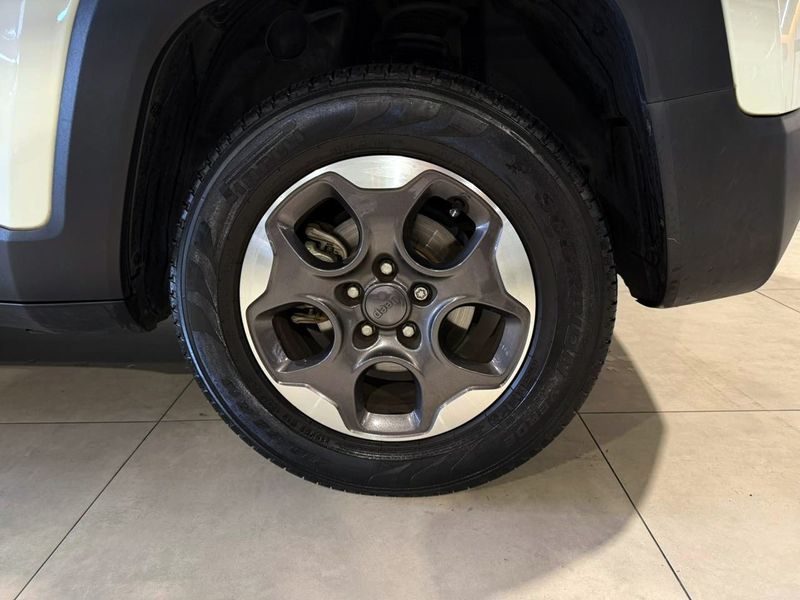 Jeep Renegade 1.8 4×2 16v 2018/2018 SIM VEÍCULOS PORTO ALEGRE / Carros no Vale