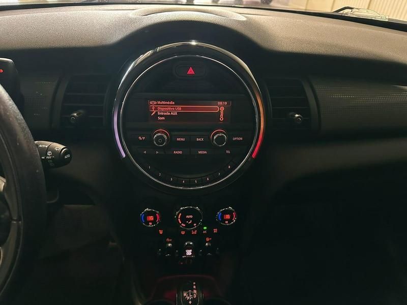 Mini Cooper 1.5 136 Cv 2014/2015 SIM VEÍCULOS PORTO ALEGRE / Carros no Vale