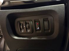 Renault Captur Ico 13t Cvt 2021/2022 SIM VEÍCULOS PORTO ALEGRE / Carros no Vale