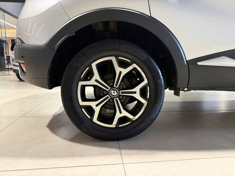 Renault Captur Ico 13t Cvt 2021/2022 SIM VEÍCULOS PORTO ALEGRE / Carros no Vale