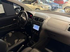 Volkswagen Fox 1.0 8v G2 2012/2013 SIM VEÍCULOS PORTO ALEGRE / Carros no Vale