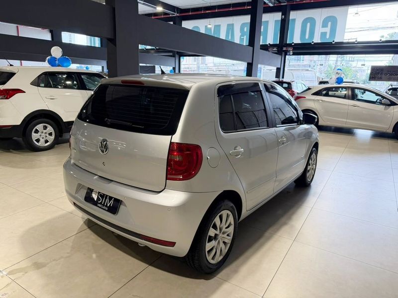 Volkswagen Fox 1.0 8v G2 2012/2013 SIM VEÍCULOS PORTO ALEGRE / Carros no Vale