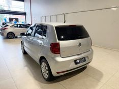 Volkswagen Fox 1.0 8v G2 2012/2013 SIM VEÍCULOS PORTO ALEGRE / Carros no Vale