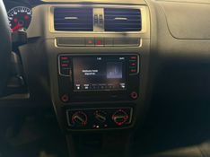 Volkswagen Fox Connect 1.6 8v 2019/2019 SIM VEÍCULOS PORTO ALEGRE / Carros no Vale