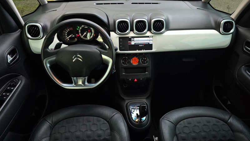 Citroën AIRCROSS Shine 1.6 16V 2016/2017 AUTO NÍVEL VEÍCULOS SANTA CRUZ DO SUL / Carros no Vale