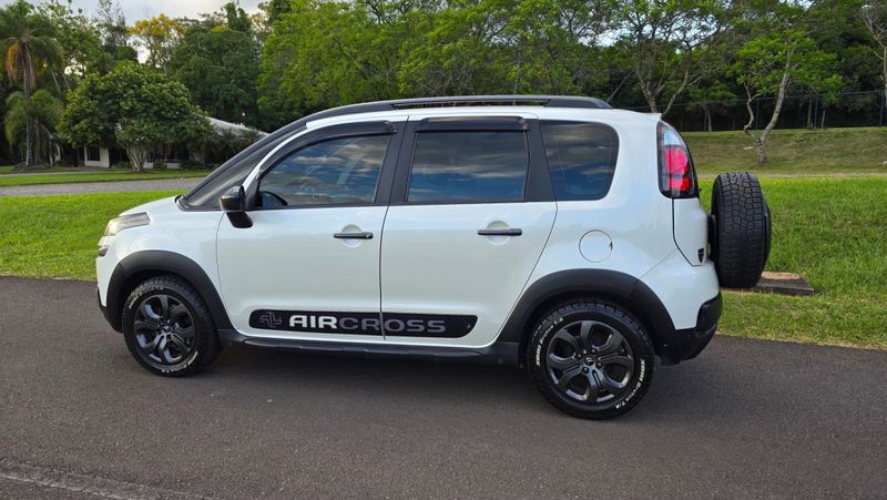 Citroën AIRCROSS Shine 1.6 16V 2016/2017 AUTO NÍVEL VEÍCULOS SANTA CRUZ DO SUL / Carros no Vale