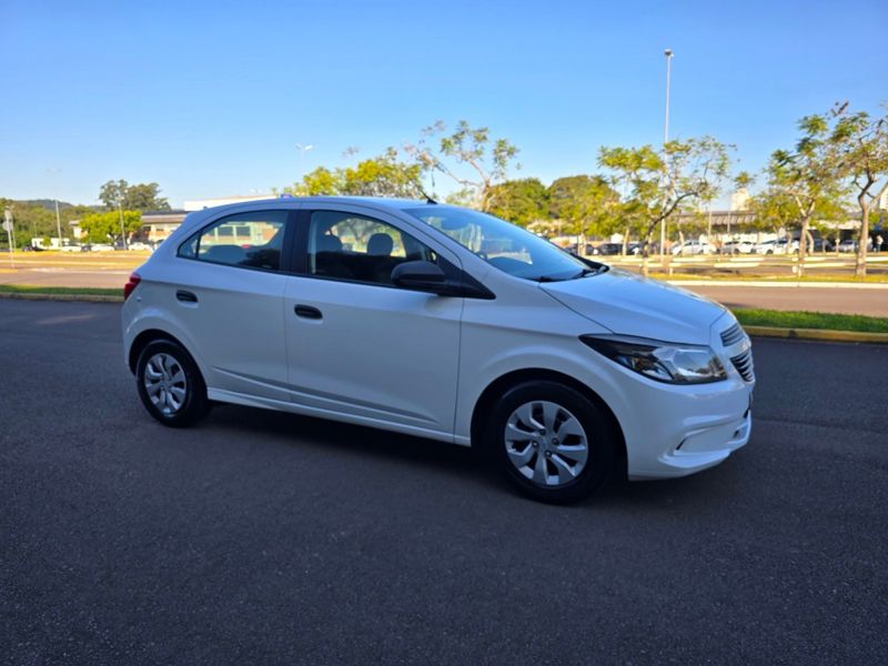 CHEVROLET ONIX HATCH Joy 1.0 8V Mec. 2019/2019 AUTO NÍVEL VEÍCULOS SANTA CRUZ DO SUL / Carros no Vale CHEVROLET ONIX HATCH Joy 1.0 8V Mec. 2019/2019 AUTO NÍVEL VEÍCULOS SANTA CRUZ DO SUL / Carros no Vale