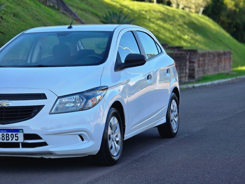 CHEVROLET ONIX HATCH Joy 1.0 8V Mec. 2019/2019 AUTO NÍVEL VEÍCULOS SANTA CRUZ DO SUL / Carros no Vale CHEVROLET ONIX HATCH Joy 1.0 8V Mec. 2019/2019 AUTO NÍVEL VEÍCULOS SANTA CRUZ DO SUL / Carros no Vale