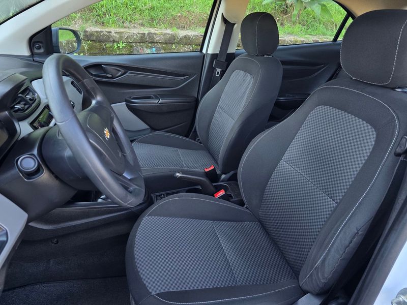 CHEVROLET ONIX HATCH Joy 1.0 8V Mec. 2019/2019 AUTO NÍVEL VEÍCULOS SANTA CRUZ DO SUL / Carros no Vale CHEVROLET ONIX HATCH Joy 1.0 8V Mec. 2019/2019 AUTO NÍVEL VEÍCULOS SANTA CRUZ DO SUL / Carros no Vale
