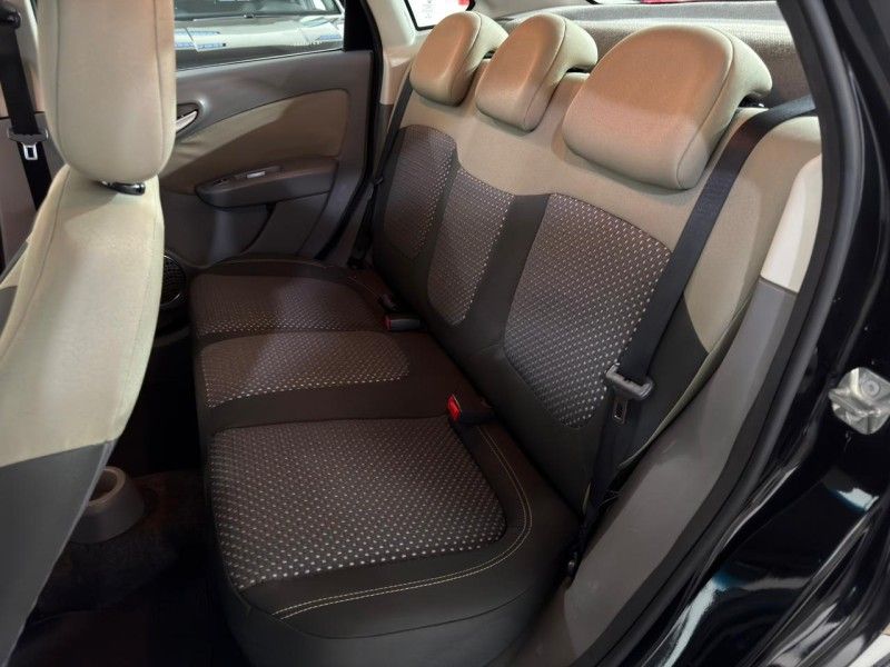 FIAT GRAND SIENA 1.6 MPI ESSENCE 16V 2014/2014 SUL SERRA MOTORS CAXIAS DO SUL / Carros no Vale