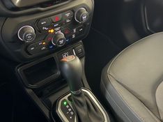 JEEP RENEGADE 1.3 LONGITUDE T270 16V TURBO 2025/2026 SUL SERRA MOTORS CAXIAS DO SUL / Carros no Vale
