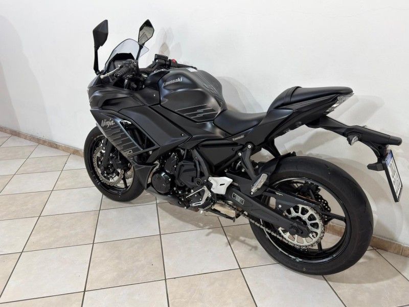 KAWASAKI NINJA 650 2024/2025 SUL SERRA MOTORS CAXIAS DO SUL / Carros no Vale