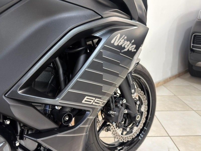 KAWASAKI NINJA 650 2024/2025 SUL SERRA MOTORS CAXIAS DO SUL / Carros no Vale