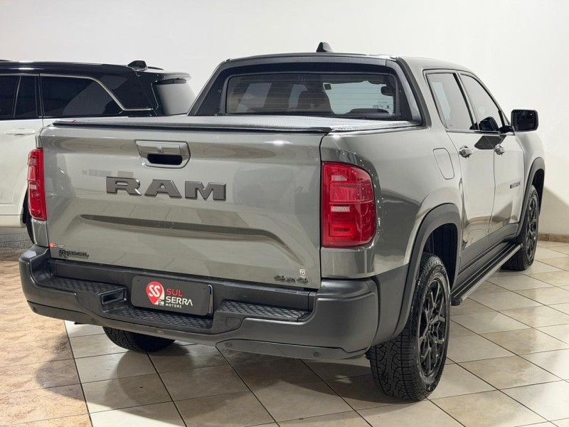 RAM RAMPAGE 2.0 REBEL 4X4 TURBO 2024/2024 SUL SERRA MOTORS CAXIAS DO SUL / Carros no Vale