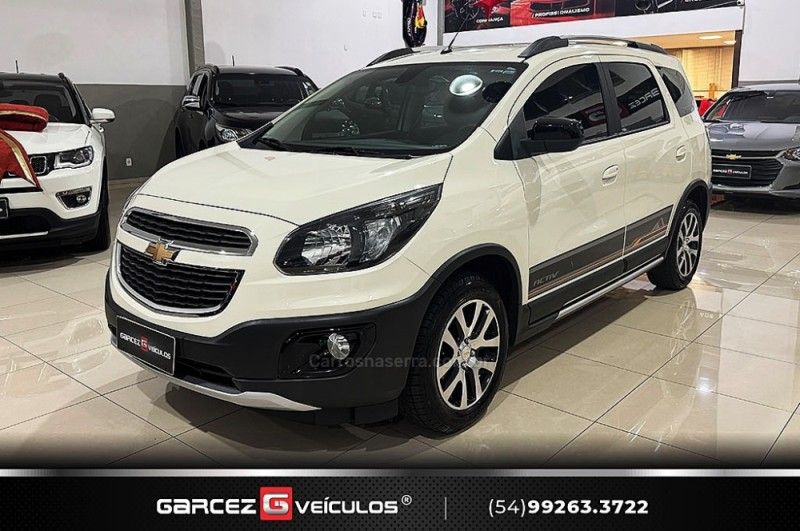 CHEVROLET SPIN 1.8 ACTIV 8V 2017/2018 GARCEZ VEÍCULOS BENTO GONÇALVES / Carros no Vale
