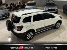 CHEVROLET SPIN 1.8 ACTIV 8V 2017/2018 GARCEZ VEÍCULOS BENTO GONÇALVES / Carros no Vale