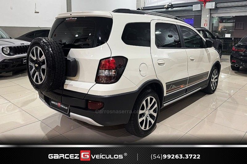 CHEVROLET SPIN 1.8 ACTIV 8V 2017/2018 GARCEZ VEÍCULOS BENTO GONÇALVES / Carros no Vale