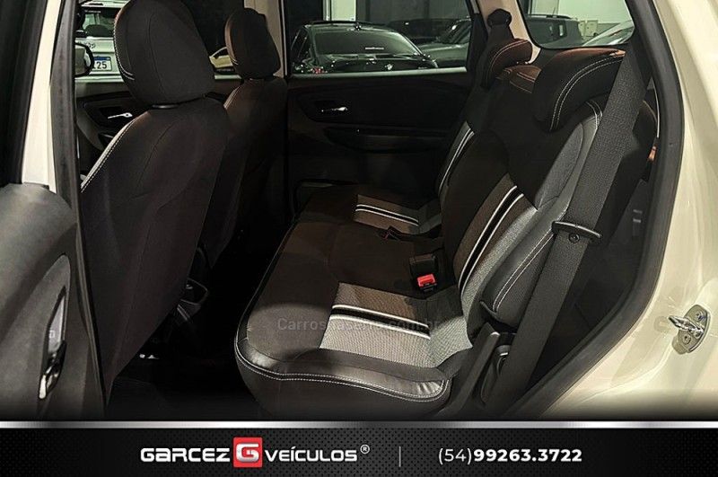 CHEVROLET SPIN 1.8 ACTIV 8V 2017/2018 GARCEZ VEÍCULOS BENTO GONÇALVES / Carros no Vale