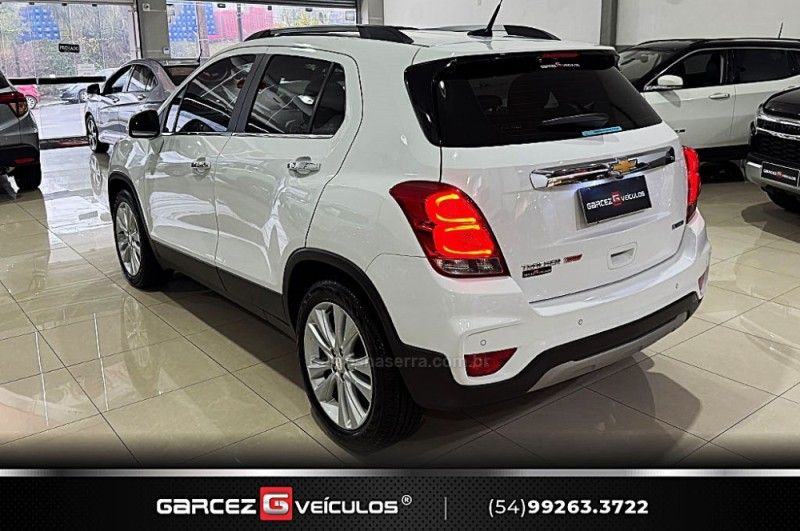 CHEVROLET TRACKER 1.4 16V PREMIER TURBO 2017/2018 GARCEZ VEÍCULOS BENTO GONÇALVES / Carros no Vale
