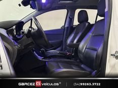 CHEVROLET TRACKER 1.4 16V PREMIER TURBO 2017/2018 GARCEZ VEÍCULOS BENTO GONÇALVES / Carros no Vale