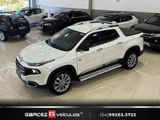 FIAT TORO 2.0 16V TURBO VOLCANO AT9 4X4 2018/2019 GARCEZ VEÍCULOS BENTO GONÇALVES / Carros no Vale