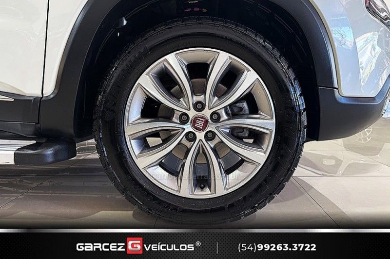 FIAT TORO 2.0 16V TURBO VOLCANO AT9 4X4 2018/2019 GARCEZ VEÍCULOS BENTO GONÇALVES / Carros no Vale