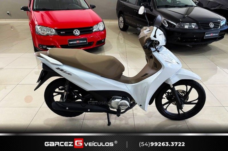Honda Motos BIZ 125 EX 2024/2025 GARCEZ VEÍCULOS BENTO GONÇALVES / Carros no Vale Honda Motos BIZ 125 EX 2024/2025 GARCEZ VEÍCULOS BENTO GONÇALVES / Carros no Vale