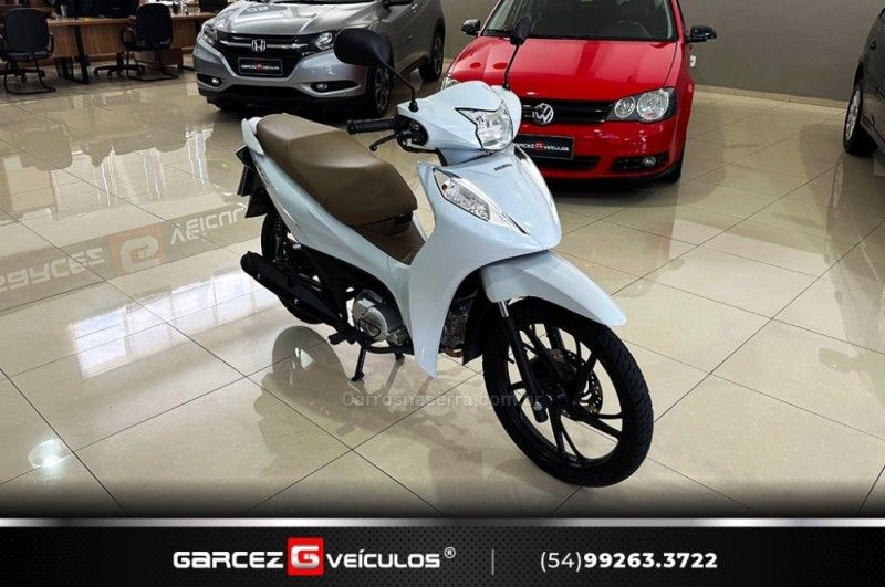 Honda Motos BIZ 125 EX 2024/2025 GARCEZ VEÍCULOS BENTO GONÇALVES / Carros no Vale Honda Motos BIZ 125 EX 2024/2025 GARCEZ VEÍCULOS BENTO GONÇALVES / Carros no Vale