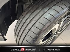 HONDA HR-V 1.8 16V TOURING 2018/2018 GARCEZ VEÍCULOS BENTO GONÇALVES / Carros no Vale