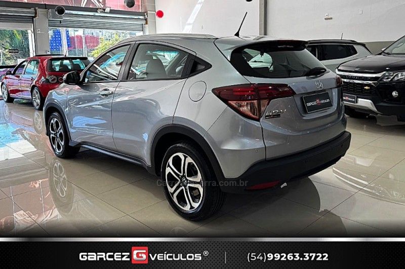 HONDA HR-V 1.8 16V TOURING 2018/2018 GARCEZ VEÍCULOS BENTO GONÇALVES / Carros no Vale
