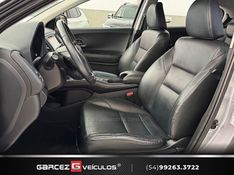 HONDA HR-V 1.8 16V TOURING 2018/2018 GARCEZ VEÍCULOS BENTO GONÇALVES / Carros no Vale