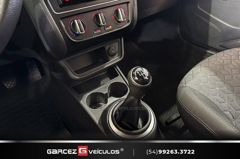VOLKSWAGEN GOL 1.0 MI TRACK 8V 2013/2014 GARCEZ VEÍCULOS BENTO GONÇALVES / Carros no Vale VOLKSWAGEN GOL 1.0 MI TRACK 8V 2013/2014 GARCEZ VEÍCULOS BENTO GONÇALVES / Carros no Vale
