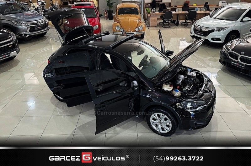 VOLKSWAGEN GOL 1.0 MI TRACK 8V 2013/2014 GARCEZ VEÍCULOS BENTO GONÇALVES / Carros no Vale VOLKSWAGEN GOL 1.0 MI TRACK 8V 2013/2014 GARCEZ VEÍCULOS BENTO GONÇALVES / Carros no Vale