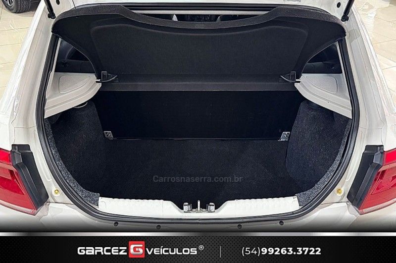 VOLKSWAGEN GOL 1.6 MSI 8V TOTALFLEX 2019/2019 GARCEZ VEÍCULOS BENTO GONÇALVES / Carros no Vale
